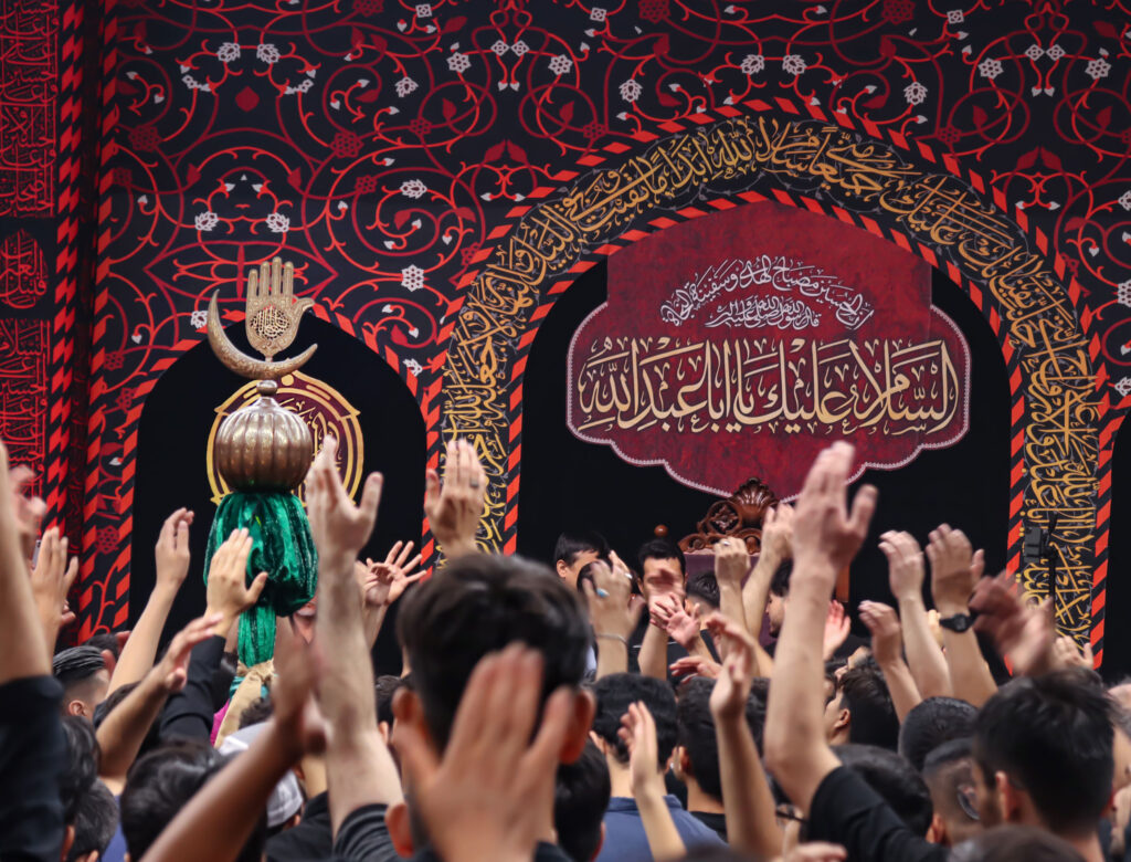 برگزاری مراسم با شکوه عزاداری سالار شهیدان امام حسین علیه السلام در روز عاشورا